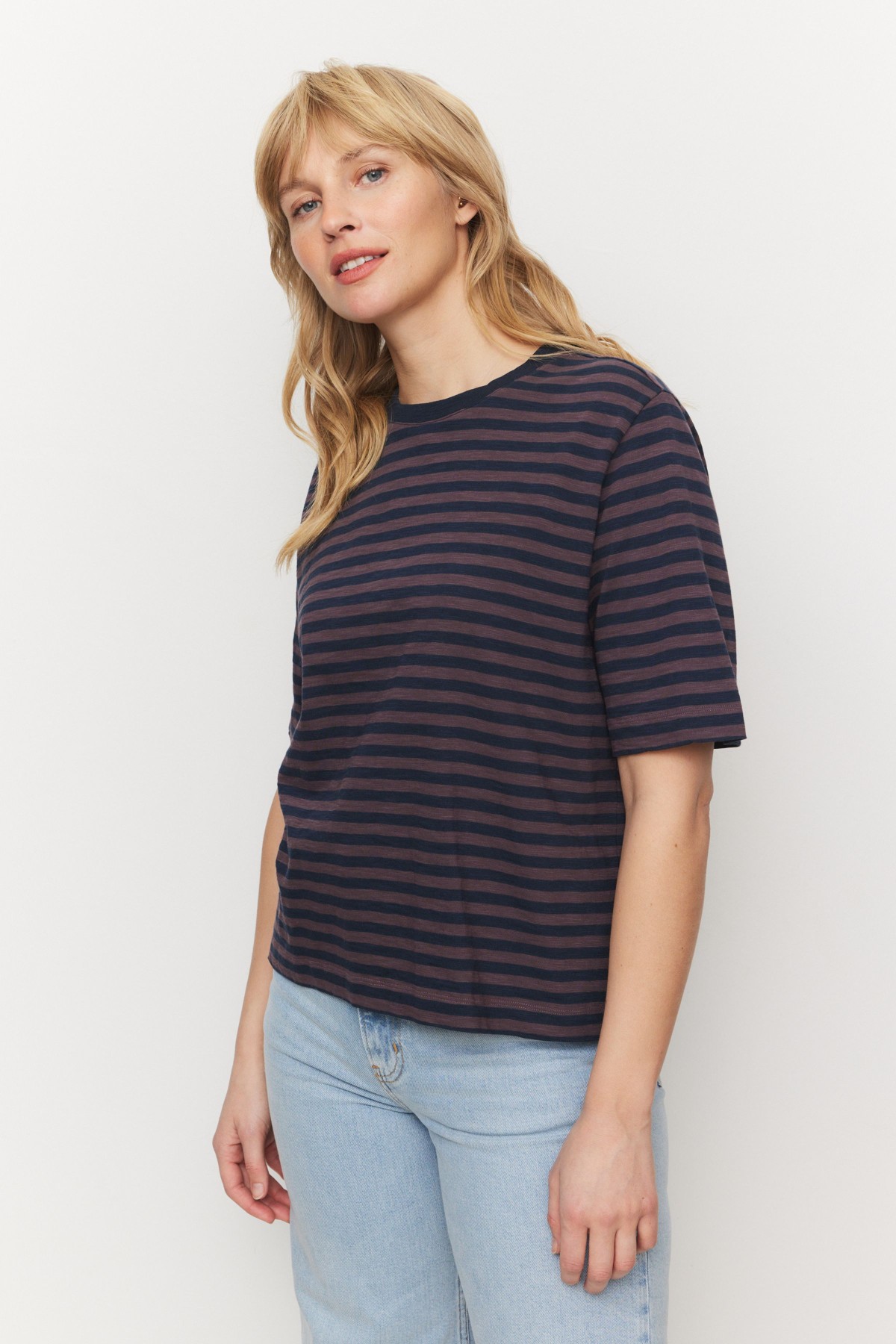 T-Shirt Azolla Stripes von recolution