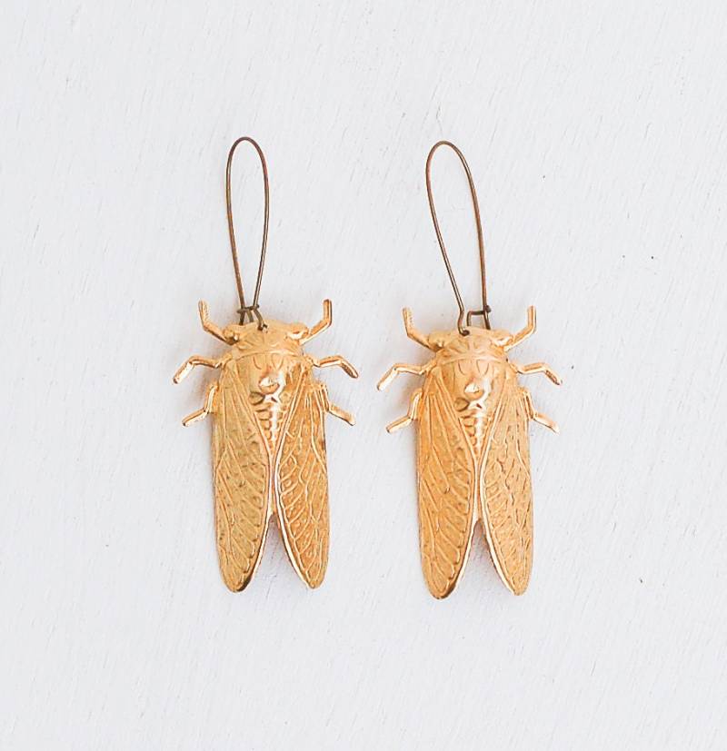 Gold Zikade Ohrringe Vintage Style Insekt Schmuck von redtruckdesigns