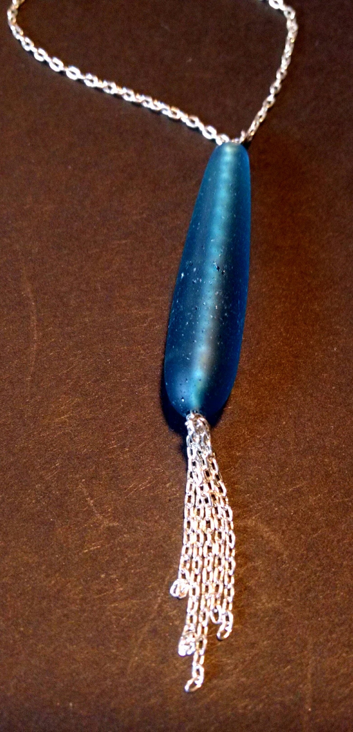Ozeanblaue Seeglas Anhänger Halskette von redwitchcreations