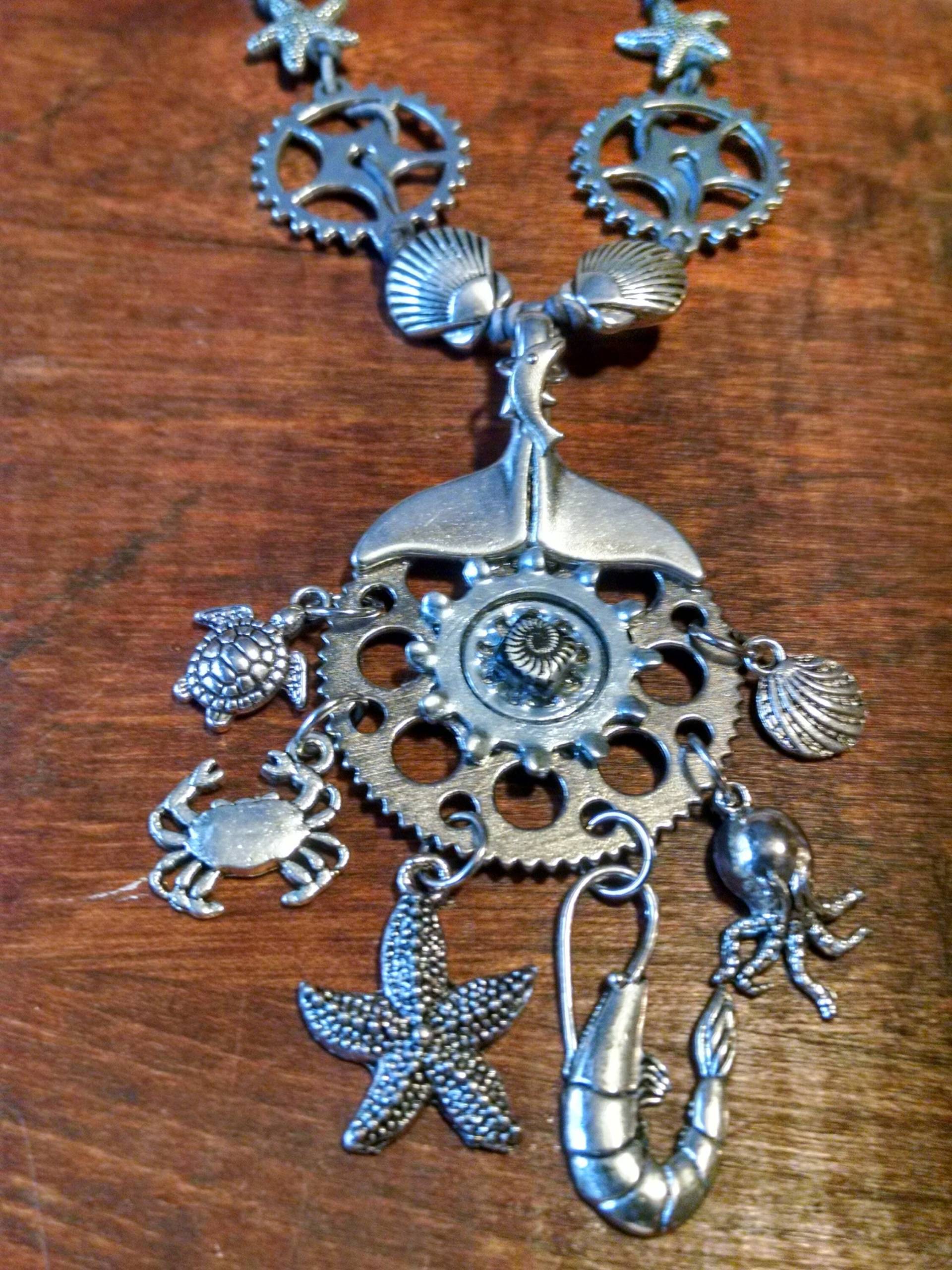strand Punk Charm Und Anhänger Halskette von redwitchcreations