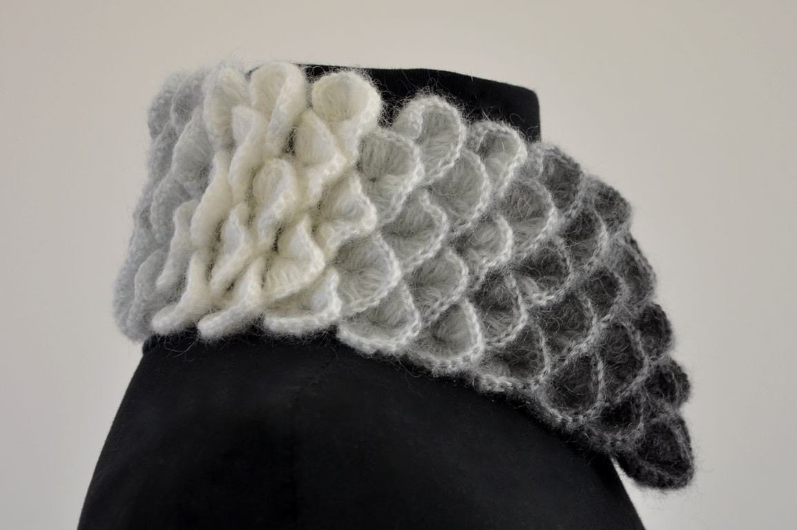 Schal Gehäkelt Schwarz Grau Weiß Mohair Ombre Schick Elegant von reflectionsbyds