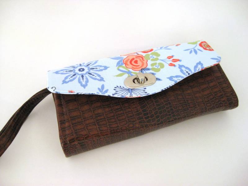 Kupplungs-Brieftasche Damen Zieharmonika-Geldbörse Damengeldbörse Vegan Wallet Kunstleder Notwendige Clutch Wristlet Phone Blau von reispeices