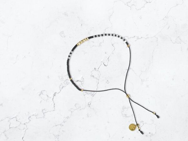 renna deluxe Sternenhimmel – zartes Armband mit Perlen in schwarz-weiß, gold, silber von renna deluxe