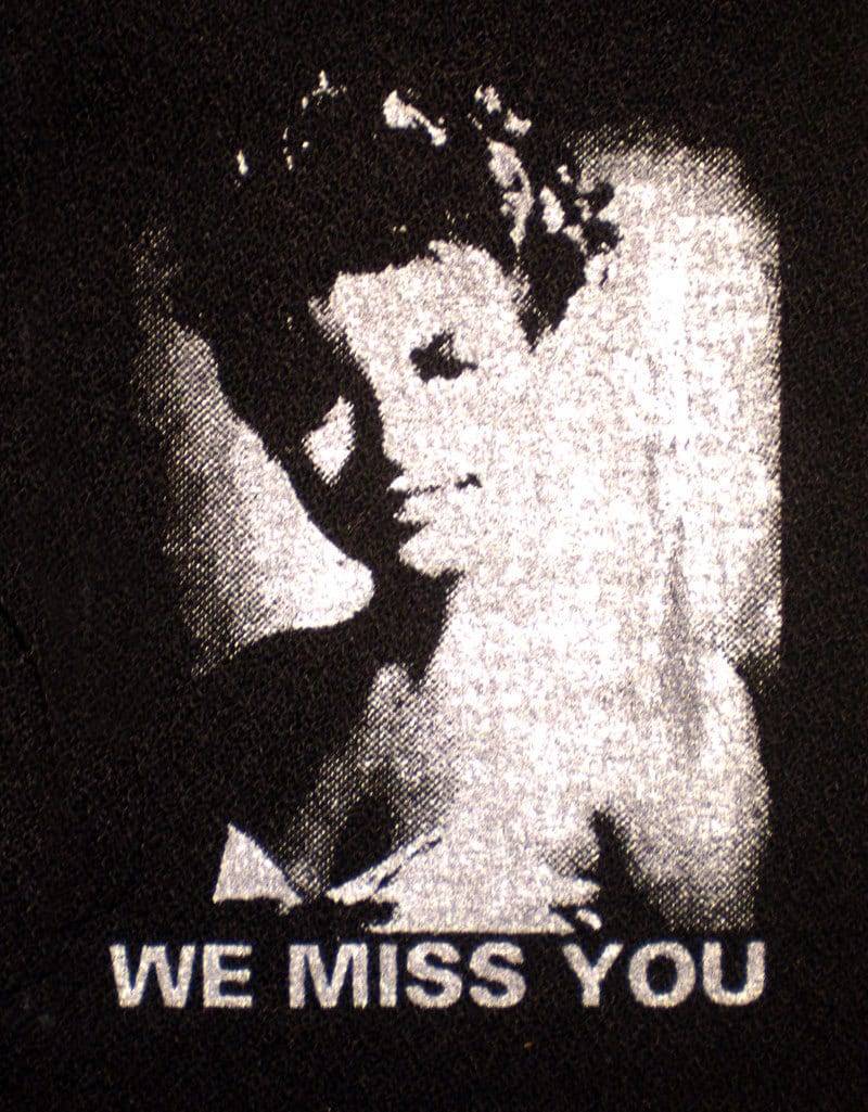 Laura We Miss You Aufnäher von retirementfund