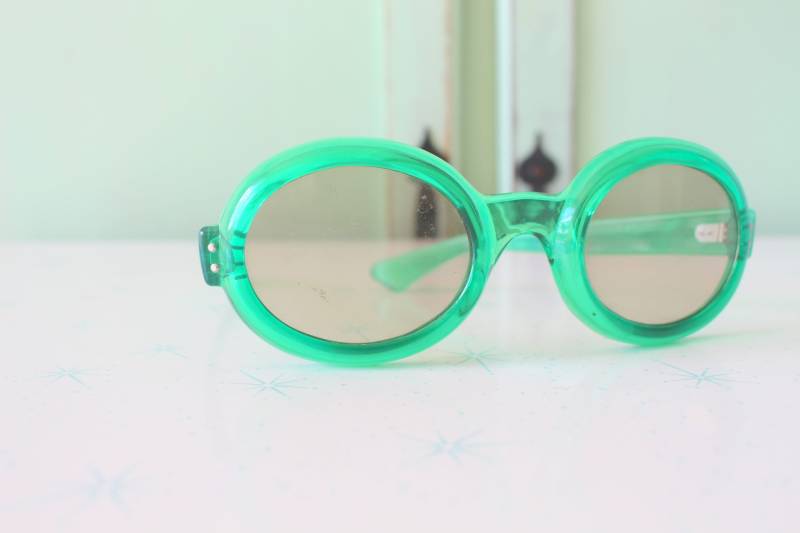 Vintage 1960S Grüne Oversized Sonnenbrille, Mod Jackie O Style von retroandme