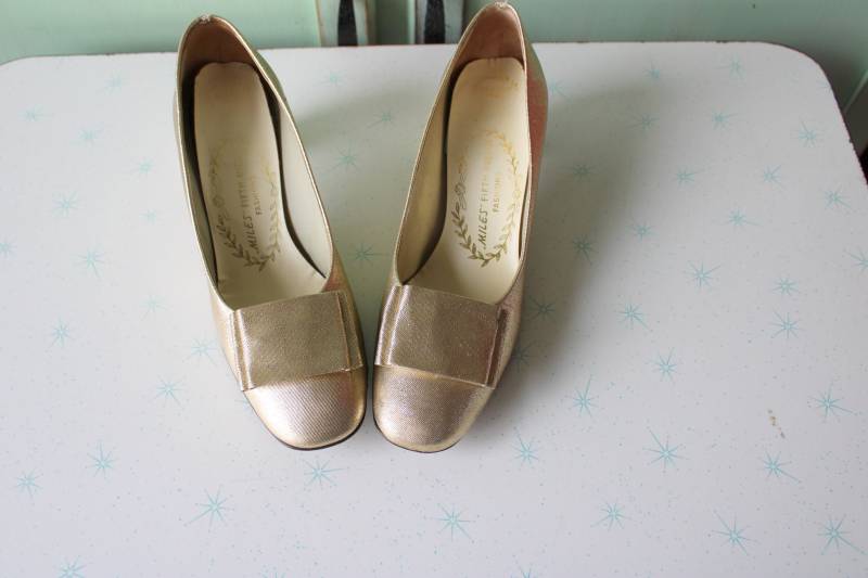 1960S Gold Heels - Vintage "Miles Fifth Avenue' Formelle Schuhe, Größe 7, 5 von retroandme