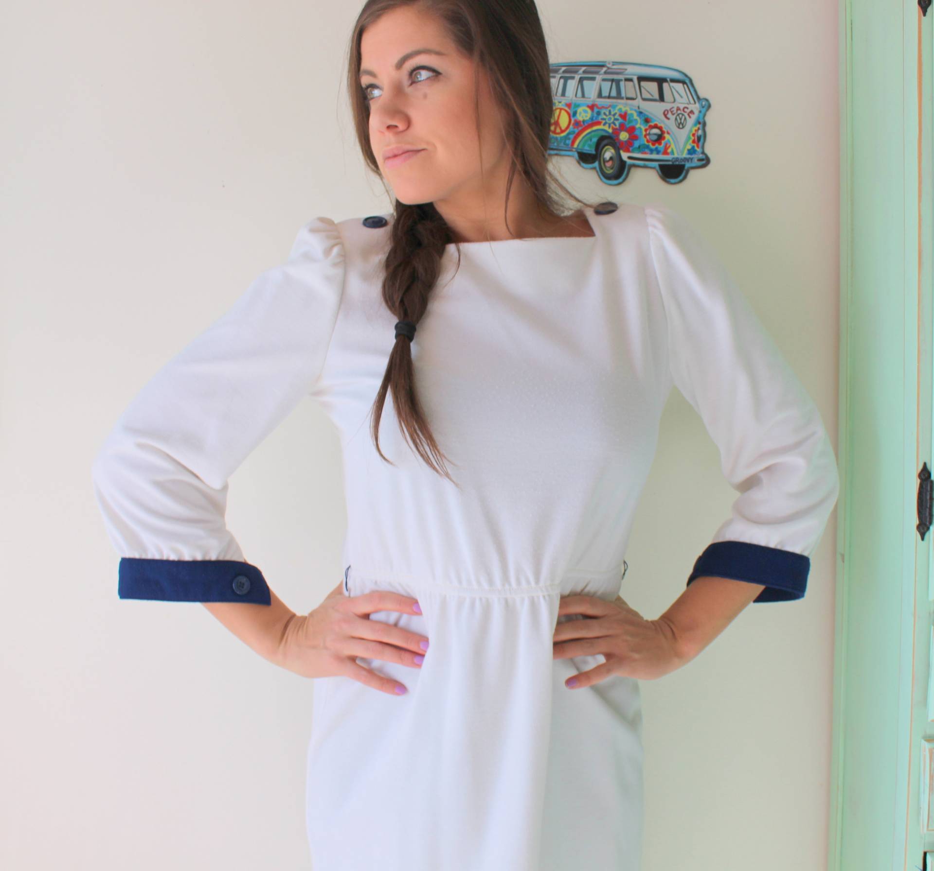 1980Er Jahre Floral Marine Und Weiße Tag Kleid.... Größe Kleine Mittlere Frauen.... Viertel Ärmel Kleid. Sommerkleid. Retro. Mod. Kostümen von retroandme