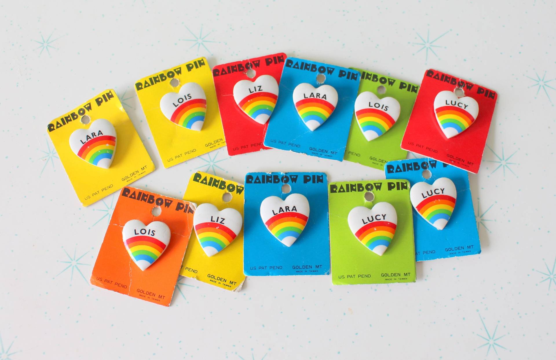 1980Er Jahre Regenbogen Name Anstecker....herz. Regenbogen Brosche. Glück. Lois. Lara. Liz. Herz Alter Lagerbestand. Rot. Gelb. L. Herzen. Blau von retroandme