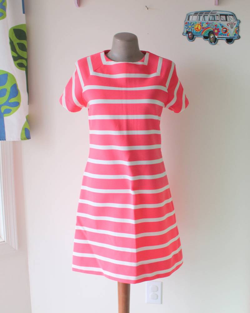 1970S Rosa Gestreiftes Mod Kleid, Gr. M/L Vintage von retroandme
