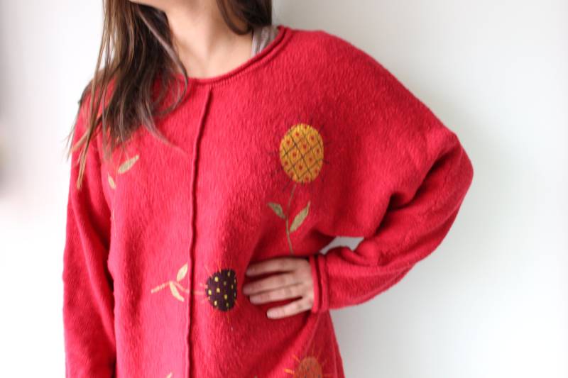 80Er Jahre Baumwoll Cardigan Mit Sonnenblumen Muster 80Er Jahre Baumwoll Cardigan Mit Sonnenblumen Muster von retroandme