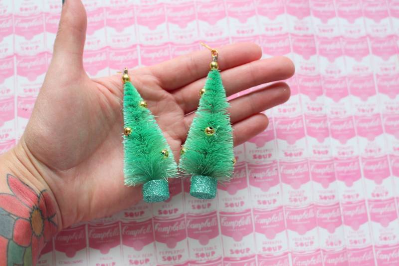 Festliche Weihnachtsbaum Gemme Glitzer Ohrringe...retro Accessoires. Festliche Ohrringe. Bezaubern. Ausgefallen. Party. Urlaub. Weihnachten von retroandme