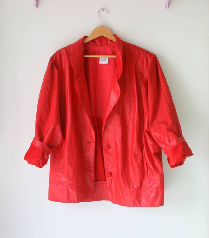 Vintage 1980S Rote Serbin Jacke Retro Hipster Stil, Grösse Large von retroandme