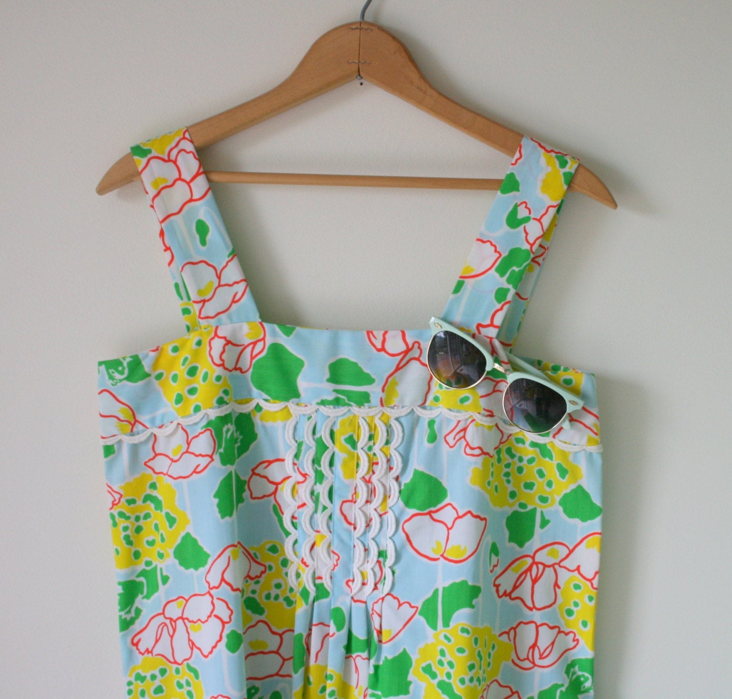 Vintage 60Er Jahre Blümchen Print Kleid, Baumwollgemisch, Medium Mit Schärpe von retroandme