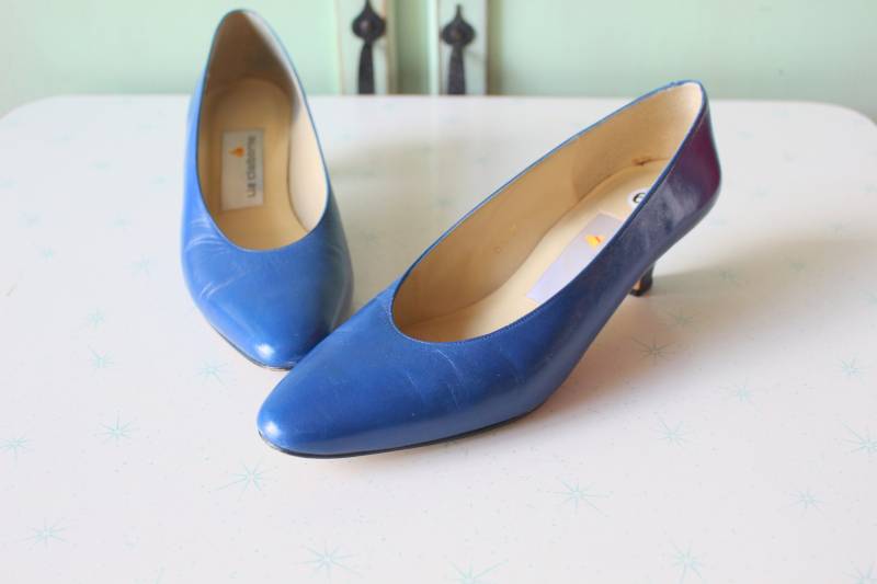 Vintage Blau Leder Designer Heels.... Größe 6, 5 Damen... Blaues Leder. Designer. Mode. Maritim Boho. . Liz Claiborne. Blau von retroandme