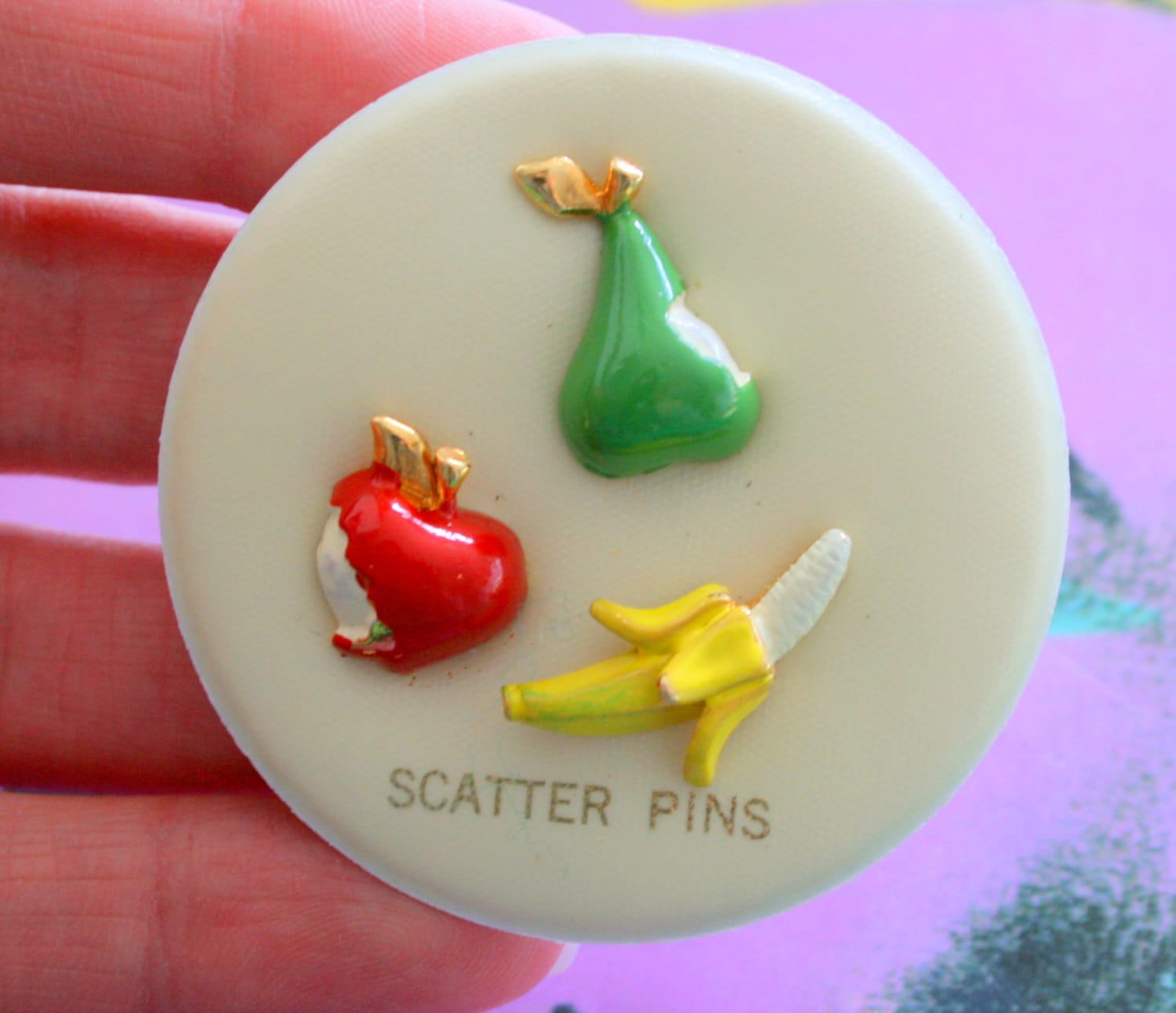 Vintage Obst Broschen Set Apfel, Birne, Banane - Retro Modeschmuck von retroandme