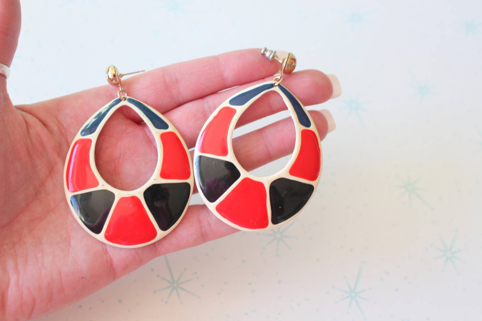 Vintage Ohrringe in Übergröße Rot & Weiß 80S Mod Modeschmuck Vintage Ohrringe in Übergröße Rot & Weiß 80S Mod Modeschmuck von retroandme