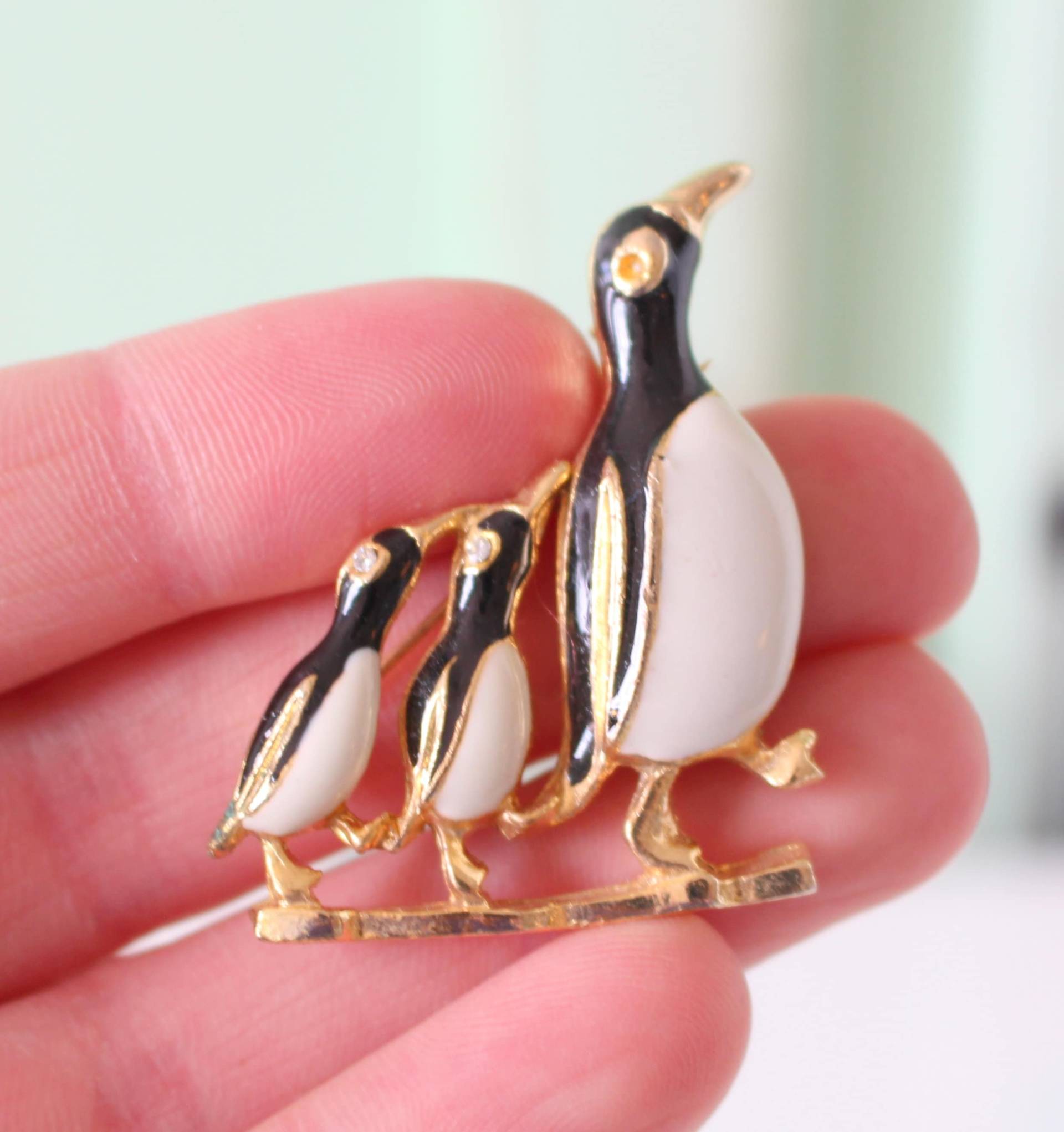 Vintage Pinguin Brosche Gold Ton Familien Pin von retroandme