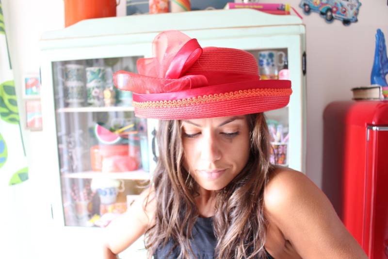 Vintage Red Hat Strohhut...liberty Hut. Strohhut. Kirche. Oma. Spitze. Schleifenband. Modell Rot. Haube. Kostüm. 1950Er Jahre 1960Er Zweigig von retroandme