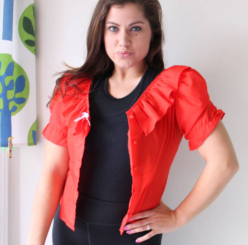 Vintage Rote Rüschen-Bluse Seidiges Mod Crop Top von retroandme