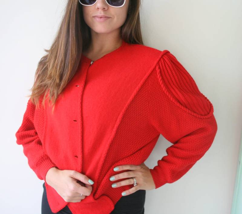 Vintage Rote Woll Strickjacke Groovy Mid Century Strickpullover Vintage Rote Woll Strickjacke Groovy Mid Century Strickpullover von retroandme