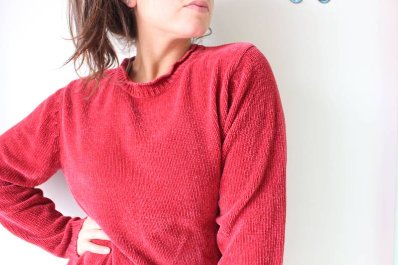 Vintage Roter Pullover.. Mittel. Große. Indie. Kitsch. 90Er Jahre Kleidung. Womens. Damen. Kostüm. Cranberry. Schildkröte Hals. Rot von retroandme