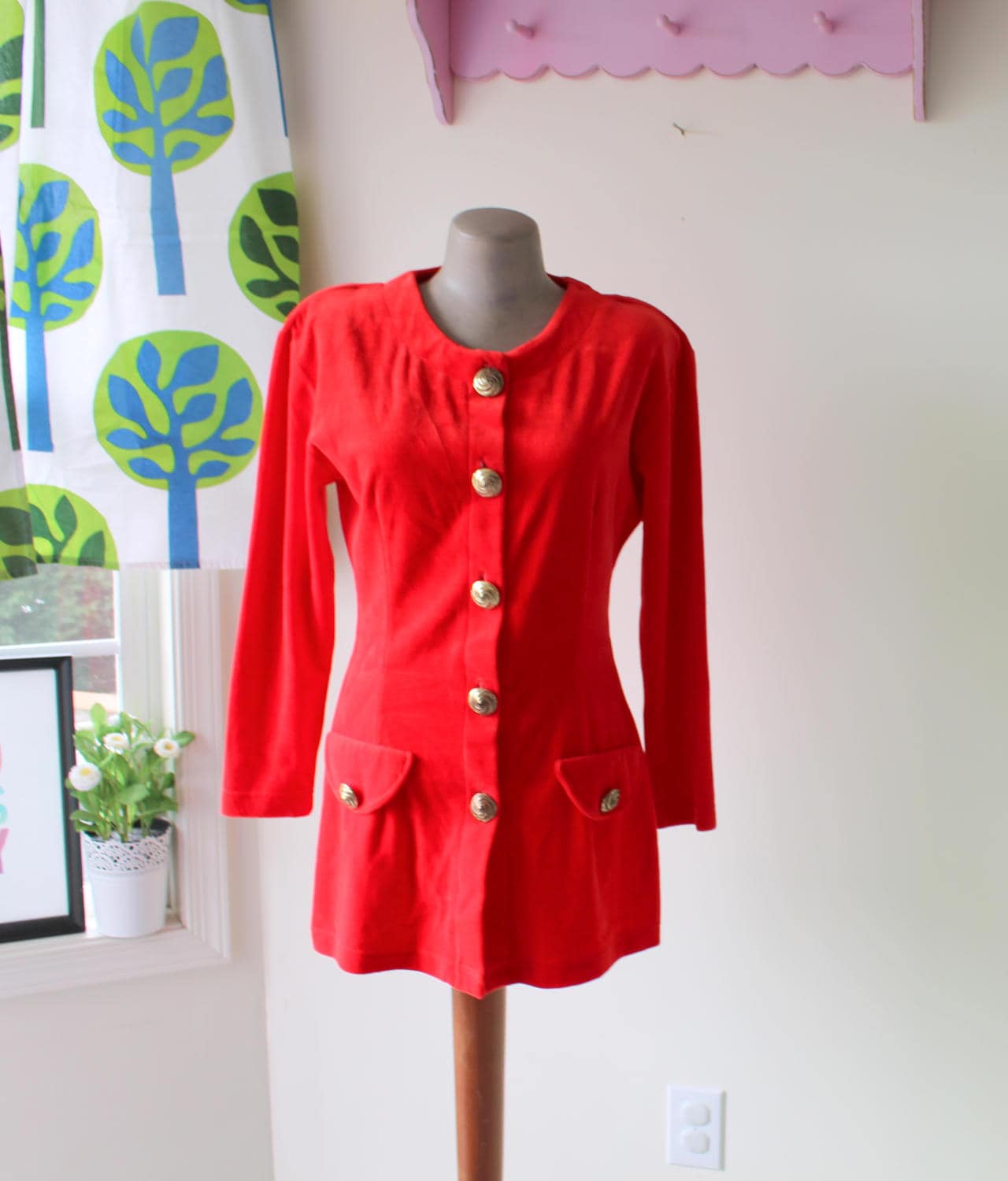 Vintage Rotes Samt Mini Kleid 80Er-90Er Jahre Gold Button Mod Stil Vintage Rotes Samt Mini Kleid 80Er-90Er Jahre Gold Button Mod Stil von retroandme