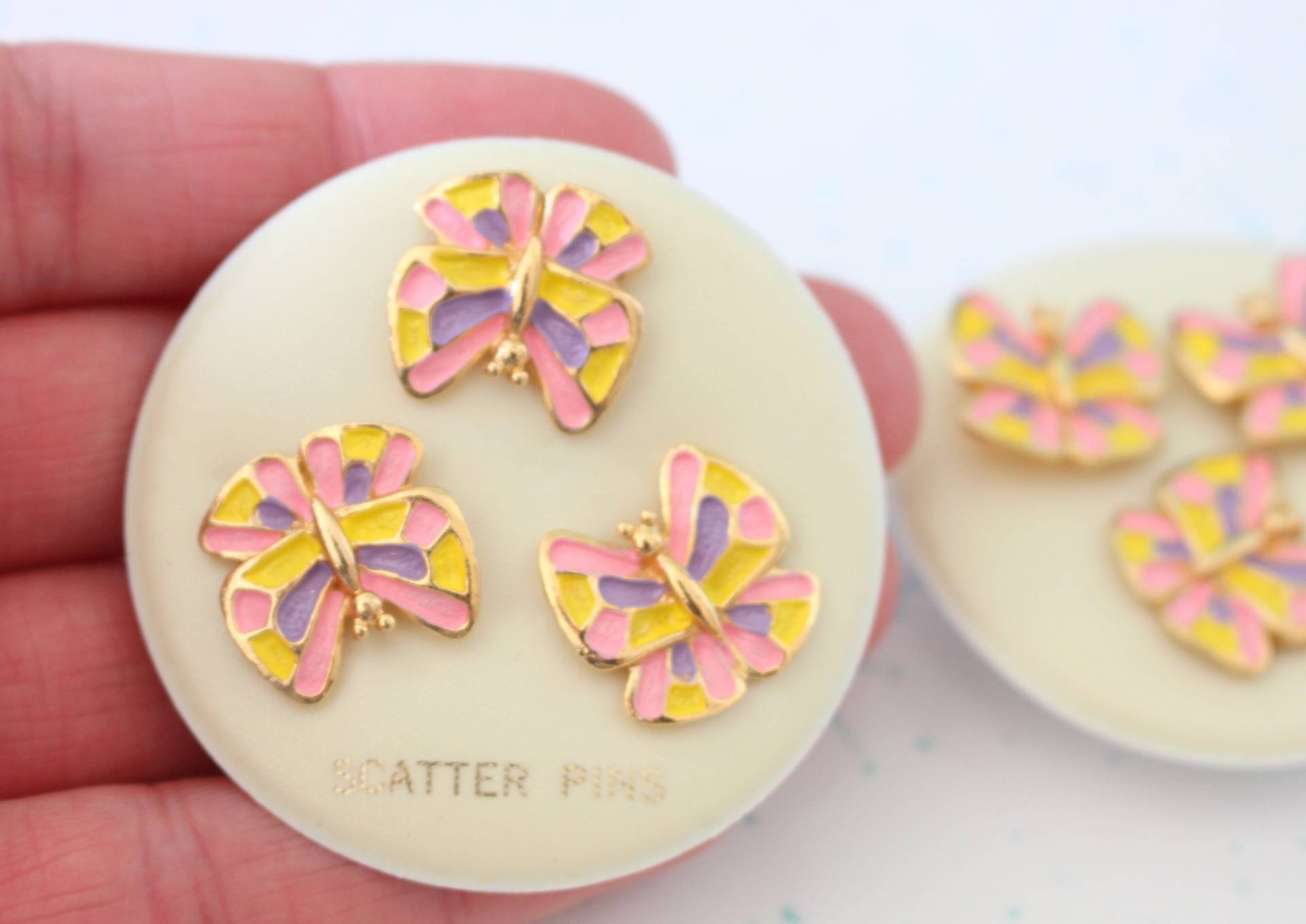 Vintage Schmetterling Goldene Brosche....groovy. Retro. 1970Er Jahre. Klassisch. Modeschmuck. Vintage-Brosche. Fehler. Seltene Vintage. Rosa. Nr von retroandme