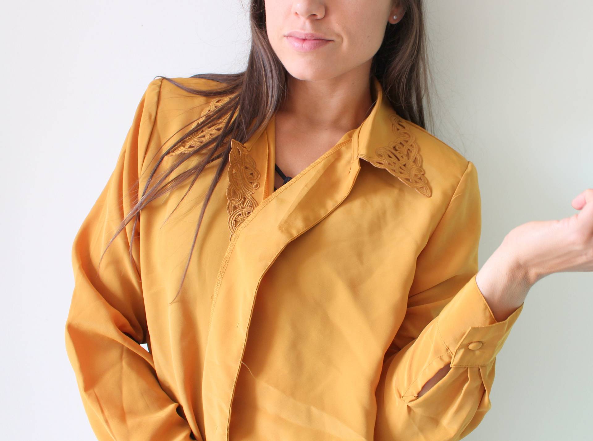 Vintage Senf Bluse.. Womens. Mod. Kostüm. Bluse. Damen. Fließendes Top. Soho. Aufwändig. Herbst. Fallen. Dijon Gelb Vintage Senf Bluse.. Womens. Mod. Kostüm. Bluse. Damen. Fließendes Top. Soho. Aufwändig. Herbst. Fallen. Dijon Gelb von retroandme