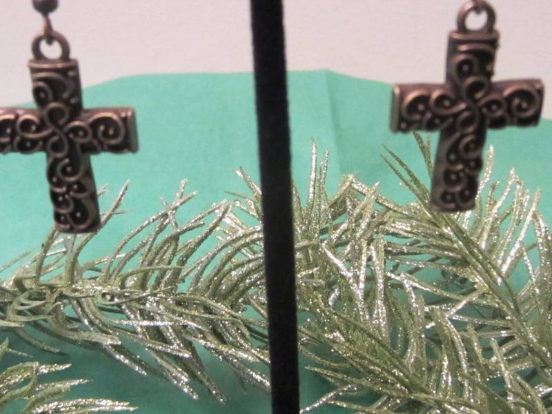 Kreuz Ohrringe Messing Ohrringe, Metall Kreuz, Schmuck, Baumeln Christian Cross von revisionme