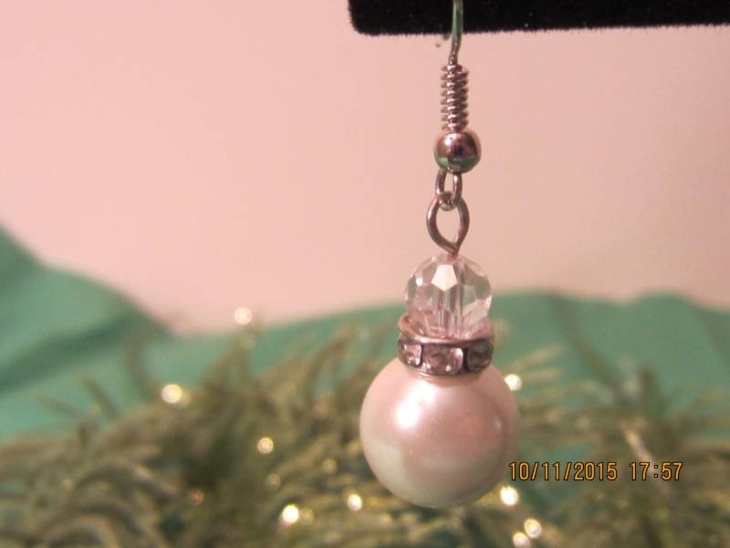 Runde Perle Ohrringe Baumeln Sie Ohrringe, Große Elfenbein Hypoallergen von revisionme