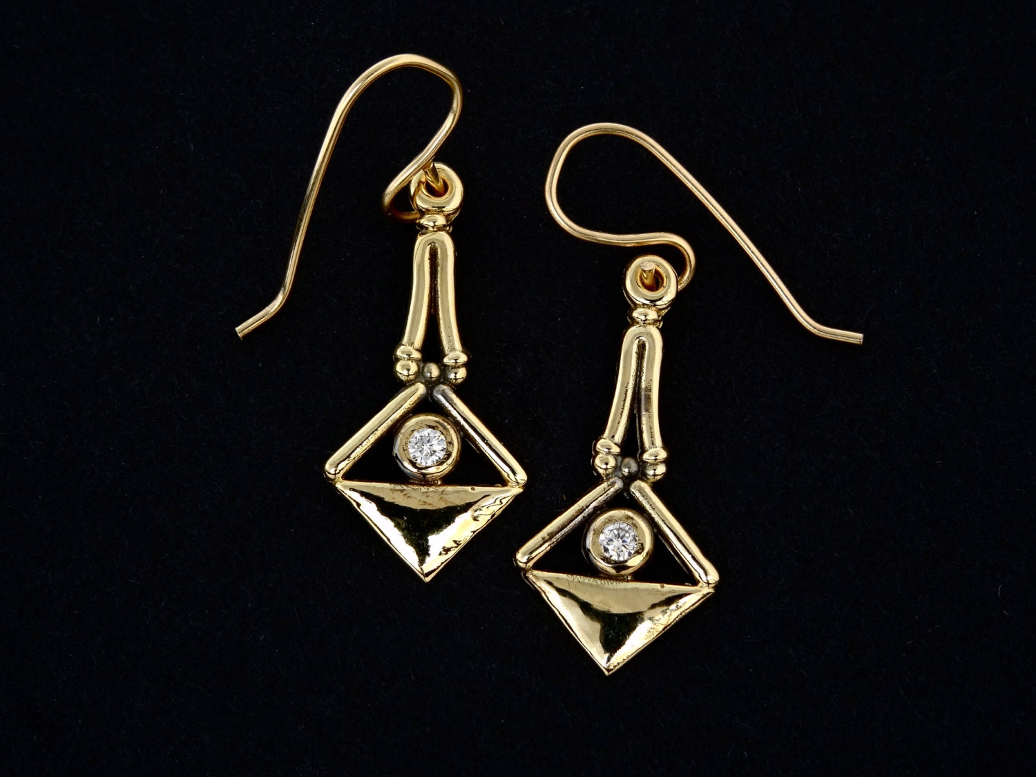 Diamant-Ohrringe - Handgefertigte 14 Kt Gold "Diamant" Ohrringe Mit.5 Pt Diamanten Von Rick Mahonski, Goldschmied von rickmahonskigold