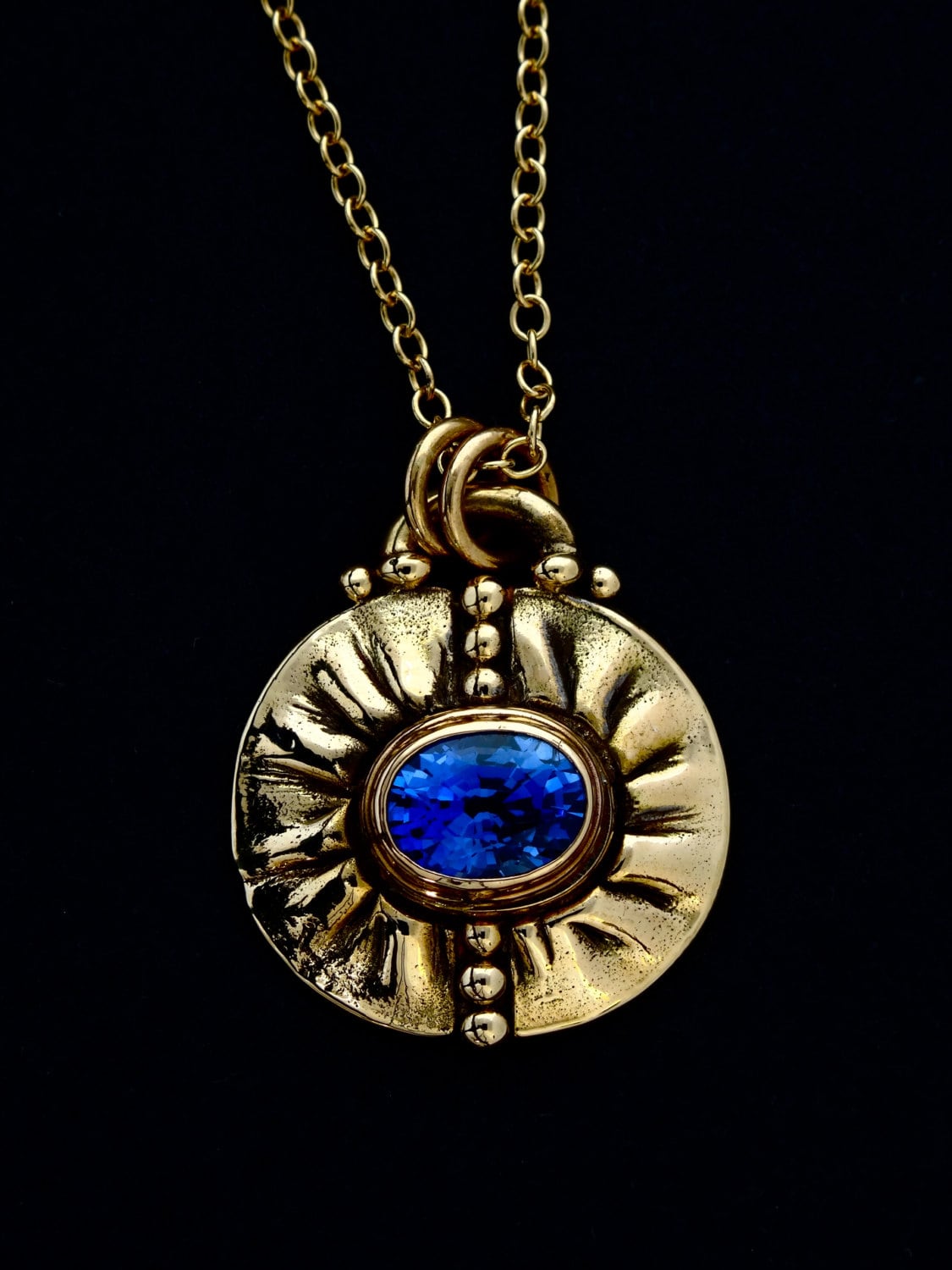 Gold Saphir Halskette - Handarbeit 14 Kt "strahlend" Mit 5x7mm Facettierten Ovalen Ceylon-Saphir von rickmahonskigold