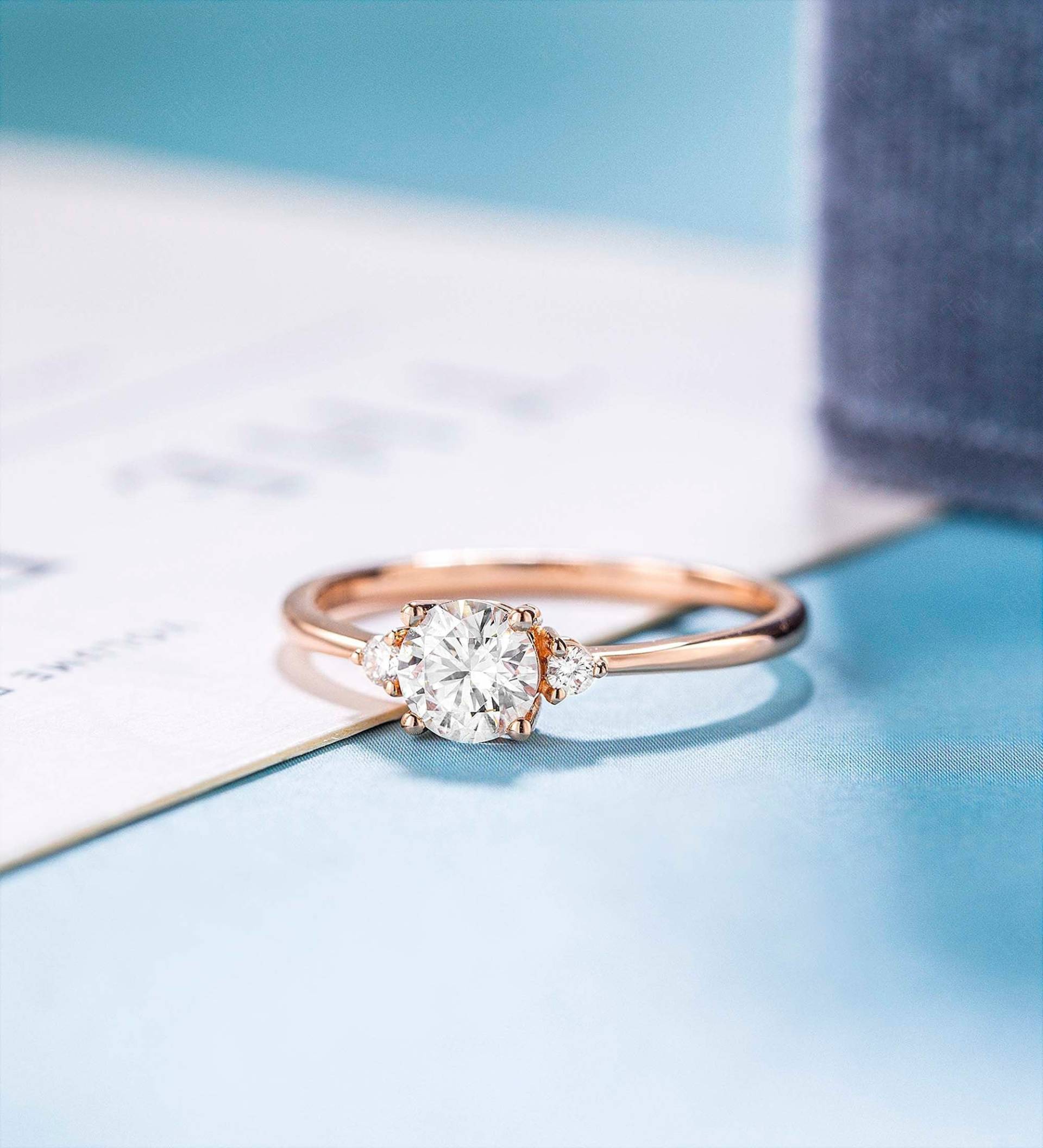 Moissanite Verlobungsring Roségoldener Ring Einzigartiger Vintage-Verlobungsring Jahrestagsgeschenk Für Sie Diamant Frauen Art Deco von ringjewelryshop