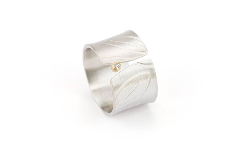 Breiter Damenring Silber Blattmuster Mit Diamant von ringleinshop