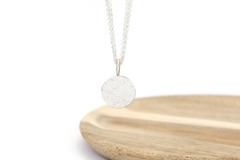 Runder Geprägter Silberanhänger von ringleinshop