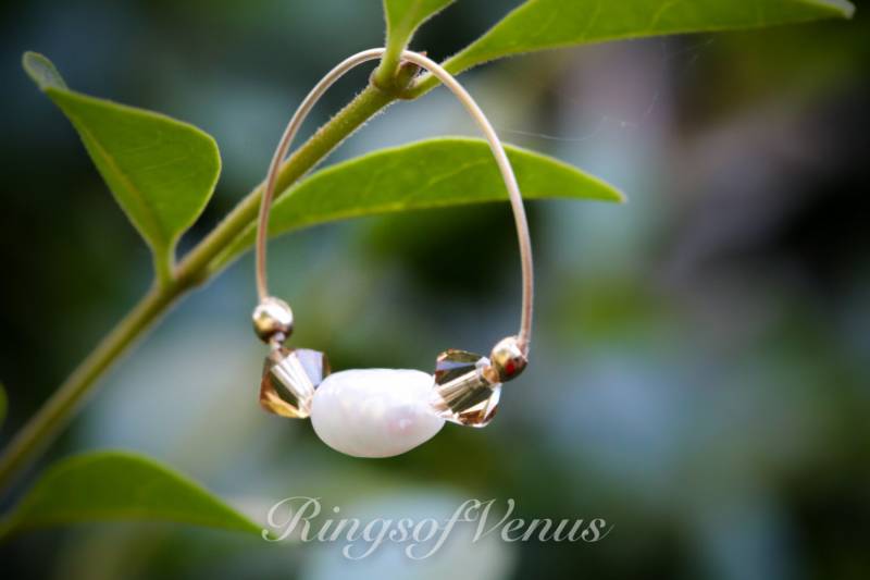 Handmade 24K Gold Süßwasser-Zuchtperlen-Ring Mit Swarovski-Kristallen von ringsofvenus