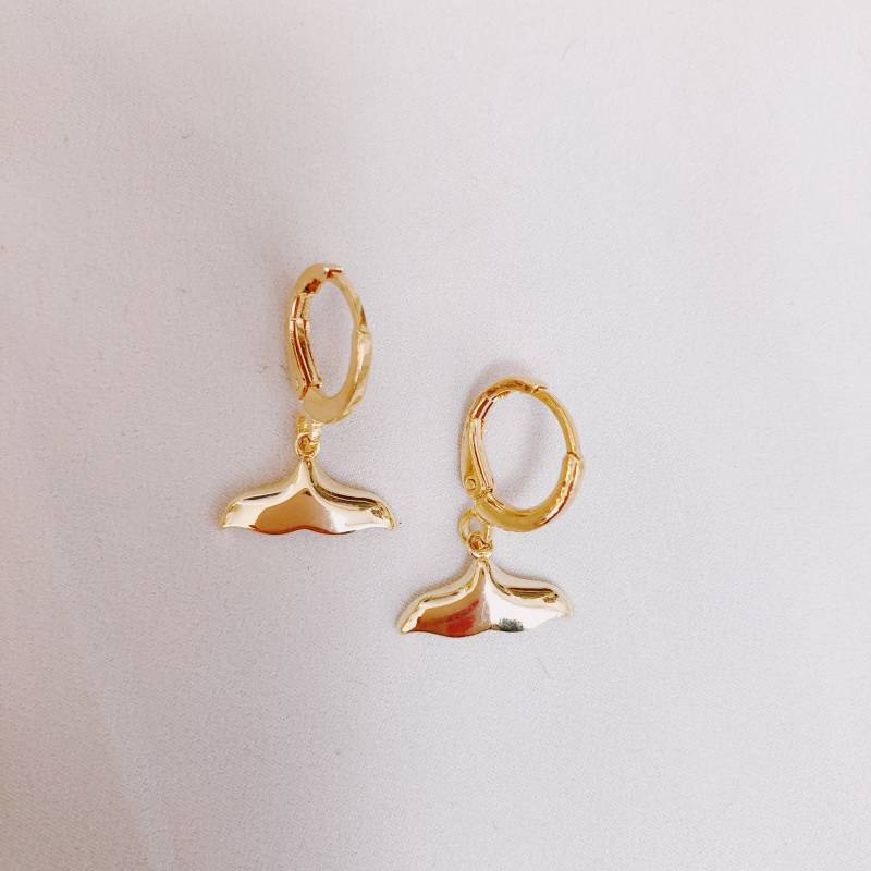 Vergoldet 24 Karat Creolen Mit Anhänger/Ohrring Flosse Hängohrringe Vergoldet 24 Karat Creolen Mit Anhänger/Ohrring Flosse Hängohrringe von riseAshine