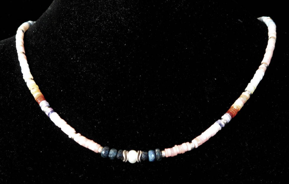 Opal Heishi Bunte Kette Mit Kyanit Und Sterling Silber Opal Heishi Bunte Kette Mit Kyanit Und Sterling Silber von ritterross1