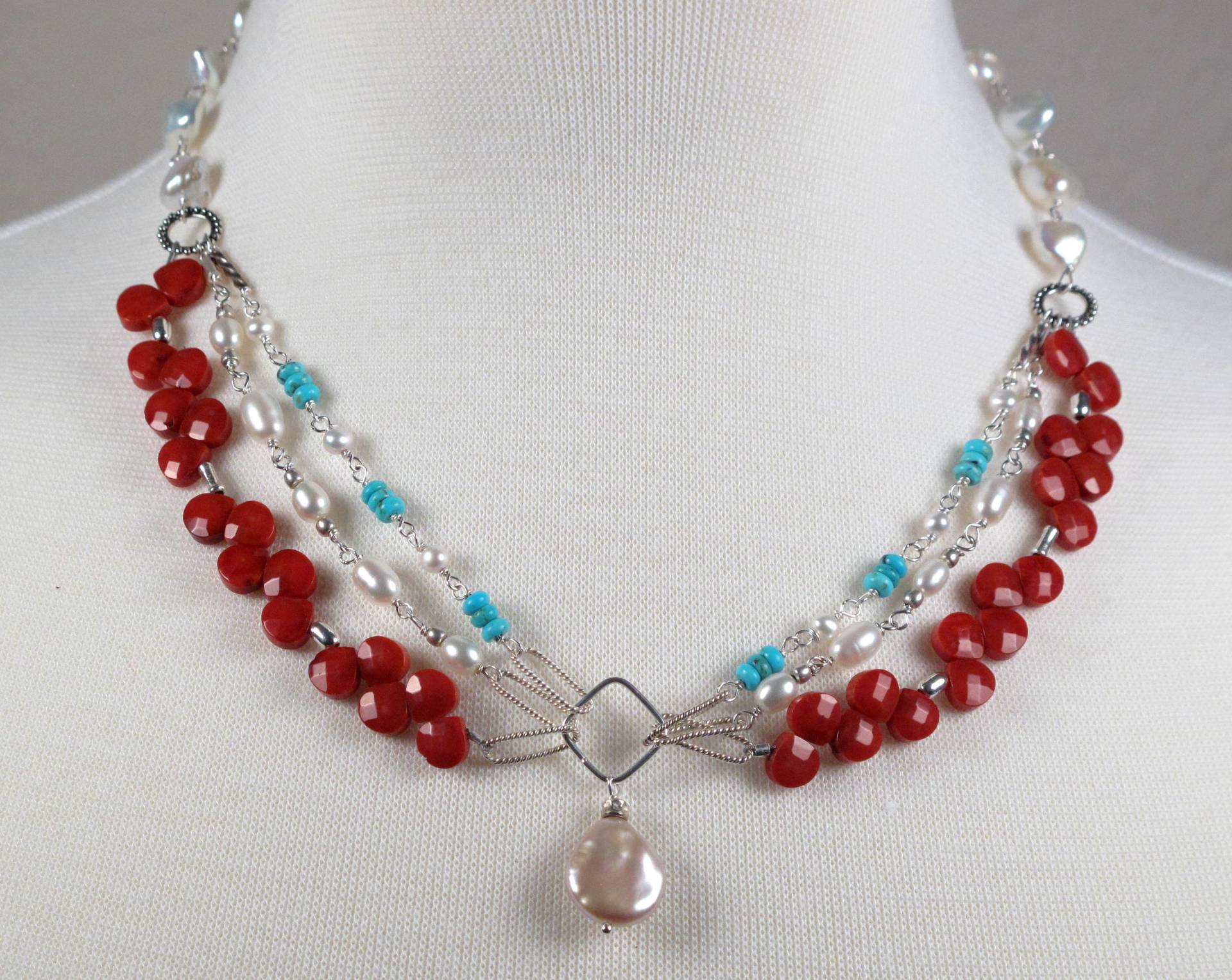 Tropfen-Koralle, Perle Und Türkis Halskette Mit Barocken Tropfen Tropfen-Koralle, Perle Und Türkis Halskette Mit Barocken Tropfen von ritterross1