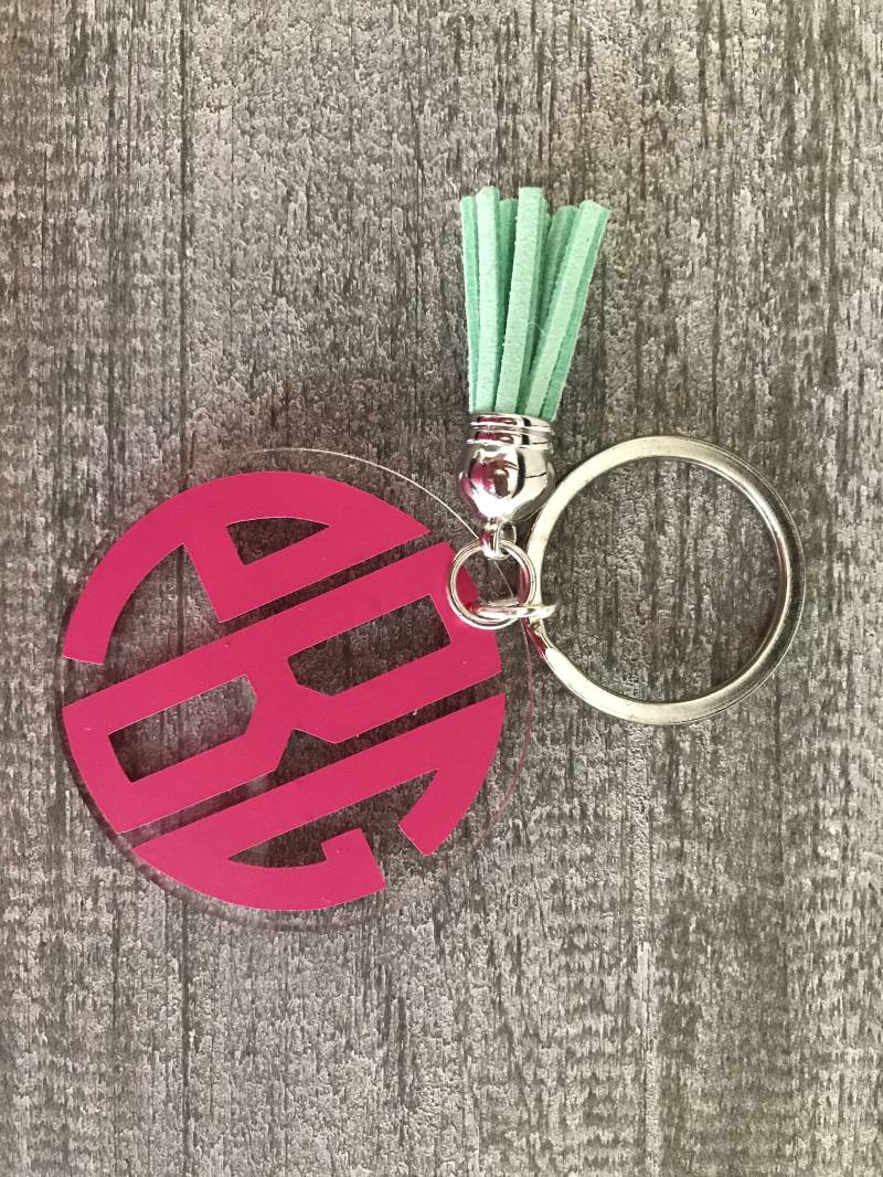 Personalisierter 2Inch Acryl Kreis Schlüsselanhänger Mit Quaste/Monogramm von rlessabenavidez