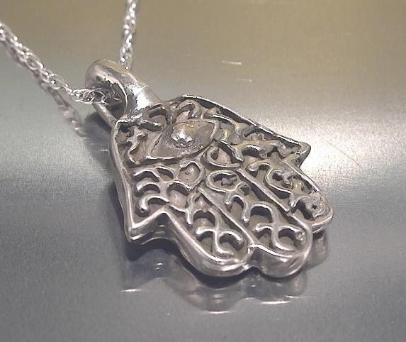 Hamsa Hand Halskette in Sterling Silber von rockmyworldinc