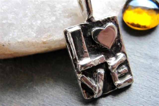 Liebe Herz Halskette in Sterling Silber von rockmyworldinc