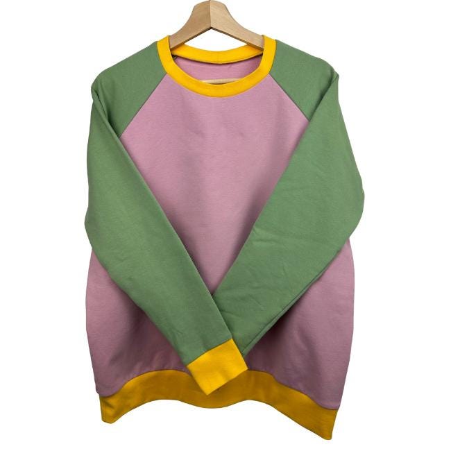 Handgefertigter Pullover Aus Organic French Terry/Grün-Altrosa-Gelb Hergestellt in Deutschland Handgefertigter Pullover Aus Organic French Terry/Grün-Altrosa-Gelb Hergestellt in Deutschland von rootsandclouds