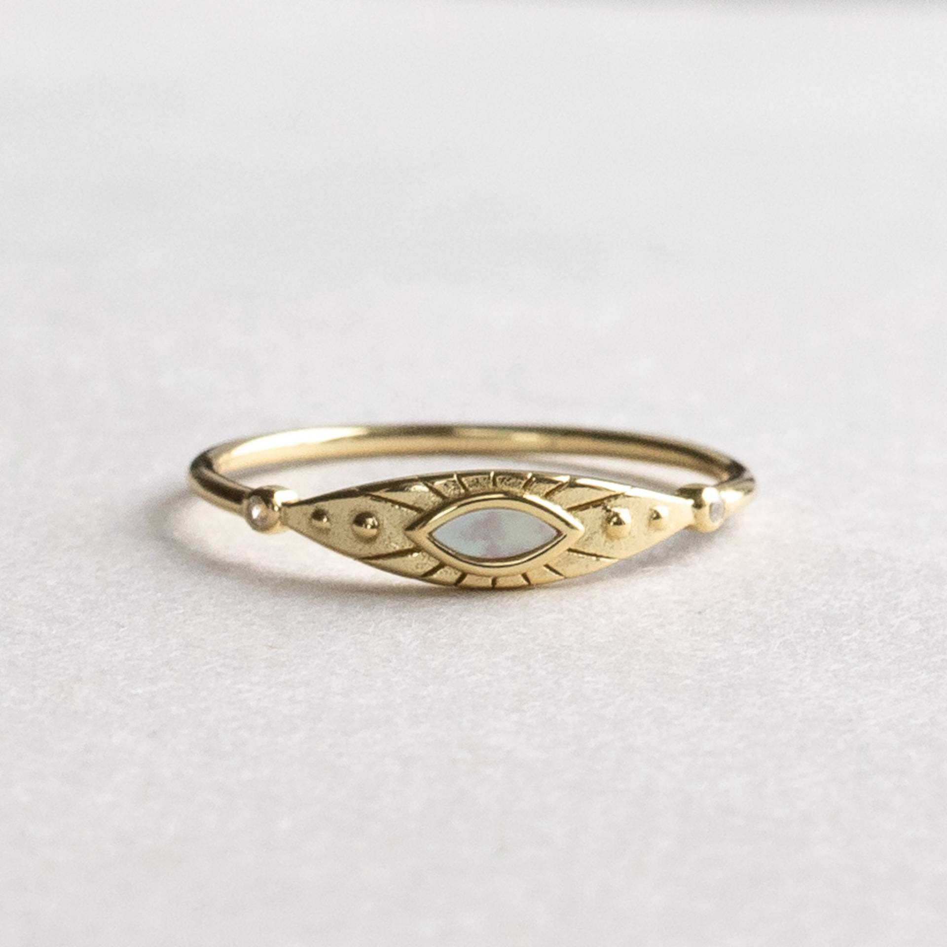 Gold Vermeil Ring, Marquise Perlmutt 925 Sterling Silber Boho Siegelring, Ring von roseandchoc