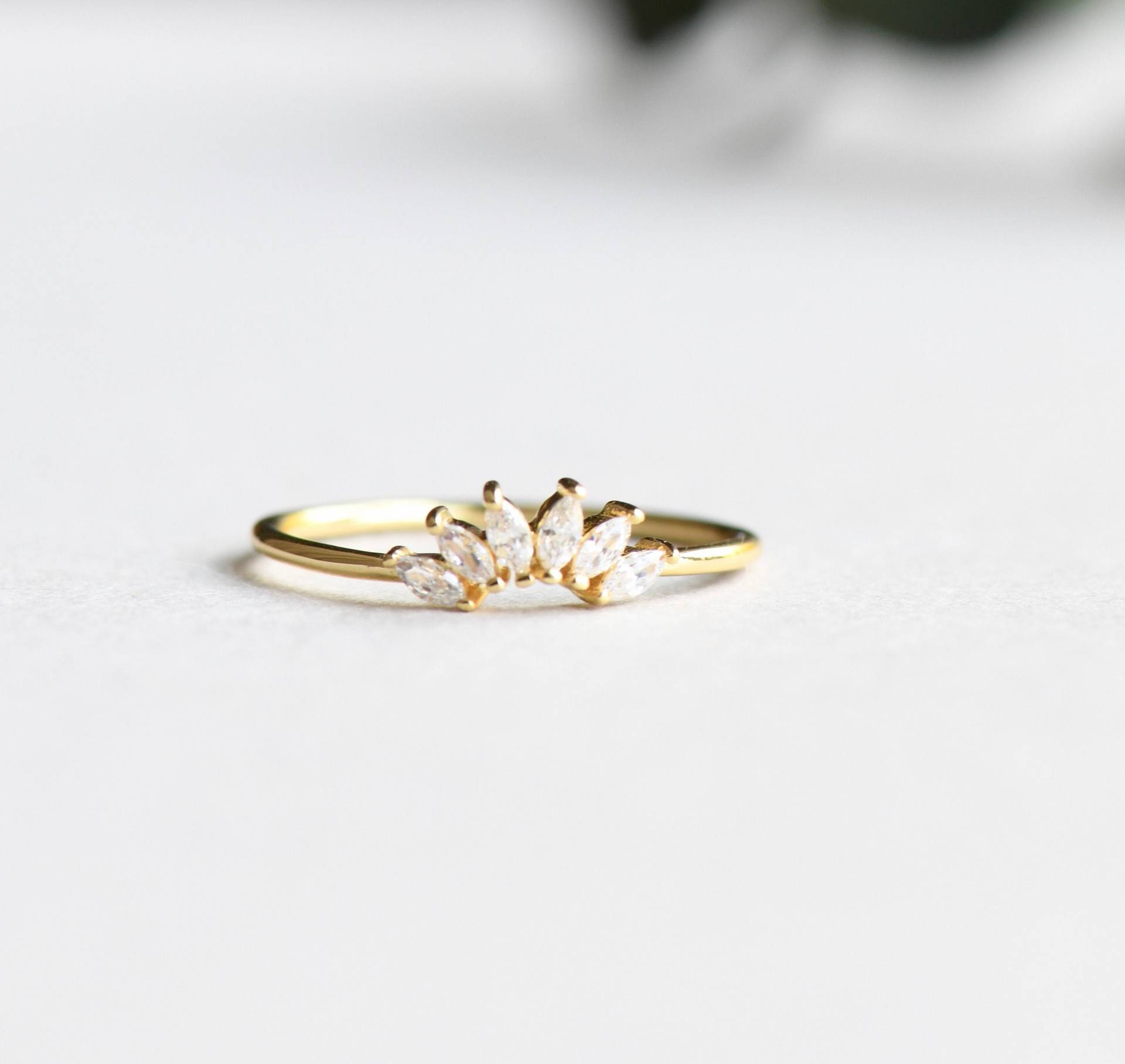 Gold Vermeil Ring, Marquise Ring Schmuck, Wraps, Minimalist Tiara Zierlicher 925 Sterling Silber von roseandchoc