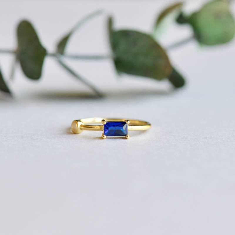 Gold Vermeil Ring, Mondstein Baguette Blau 925 Sterling Silber Rose Und Choc Ring von roseandchoc