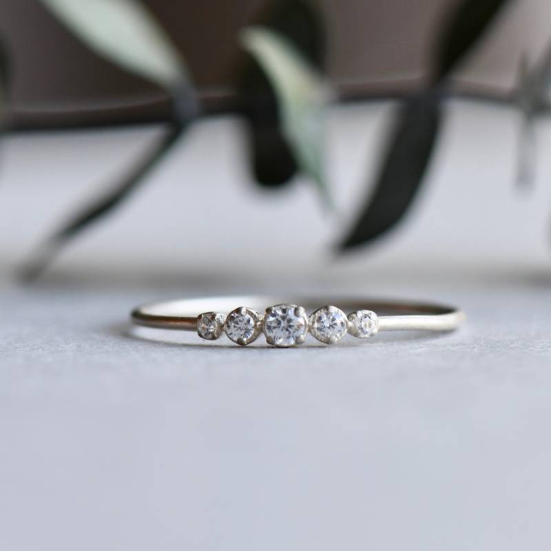 sterling Silber Fünf-stein-Ring Cubic Zirkonia-stacking-Band von roseandchoc