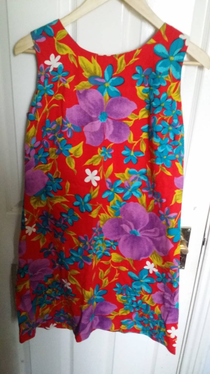 Rot Floral 1960Er Vintage Shift Kleid Us 6 Bis 8 Original Stück Sehr Guter Zustand Rot Floral 1960Er Vintage Shift Kleid Us 6 Bis 8 Original Stück Sehr Guter Zustand von roseantiques10