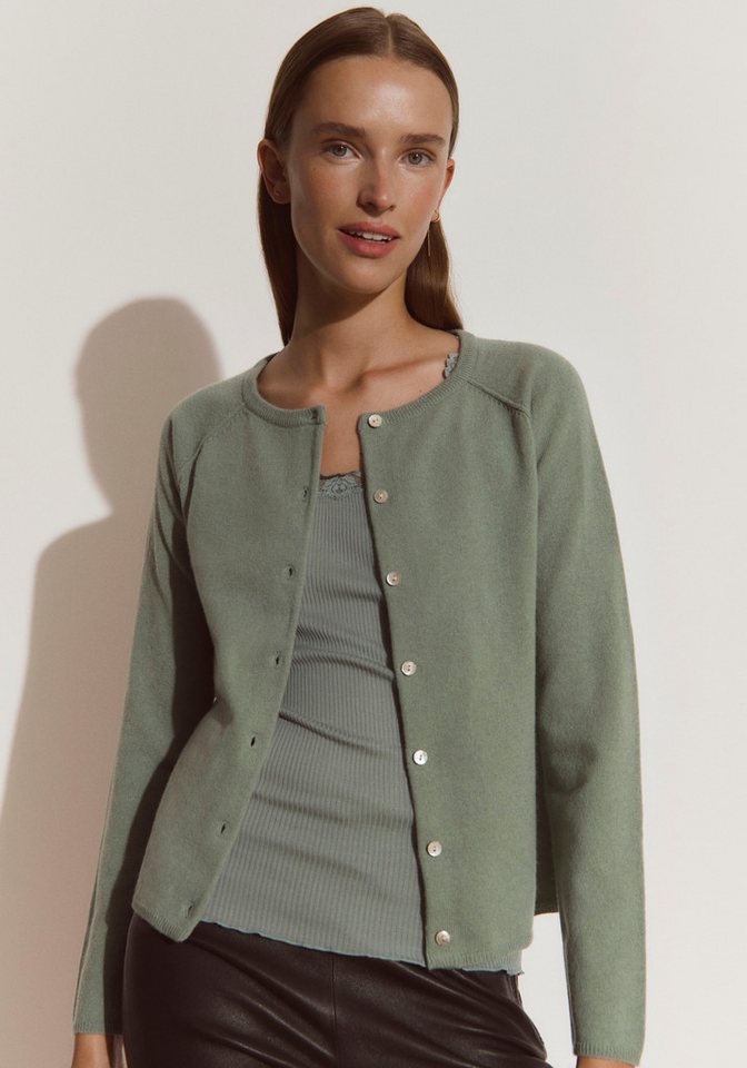 rosemunde Strickjacke LAICA Knöpfe als Verschluss, Rundhalsausschnitt, Schurwolle und Kaschmir von rosemunde