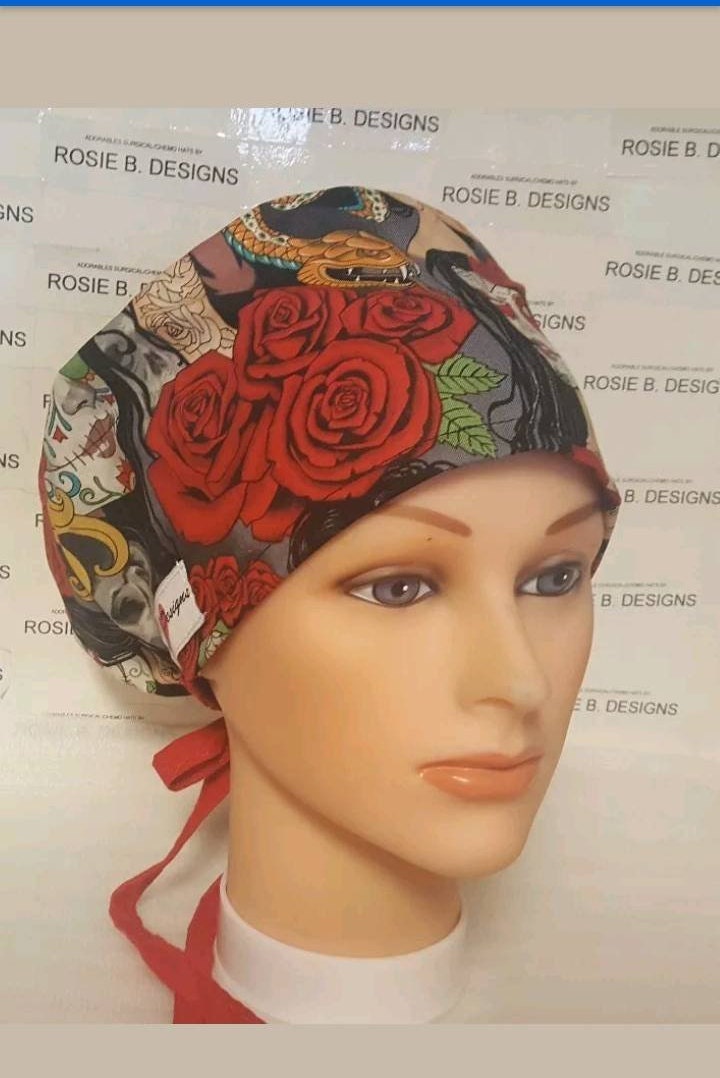 Rosen Und Totenkopf/Pixie Euro Mütze/Chirurgenpeeling von rosiehats